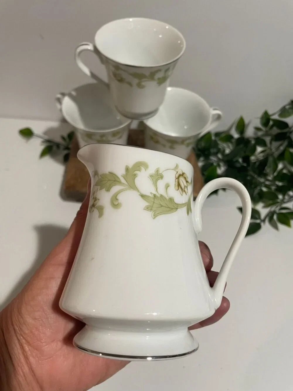 Mikasa Trousseau 9362 Fine China Creamer & 3 Coffee Cups Set Japan